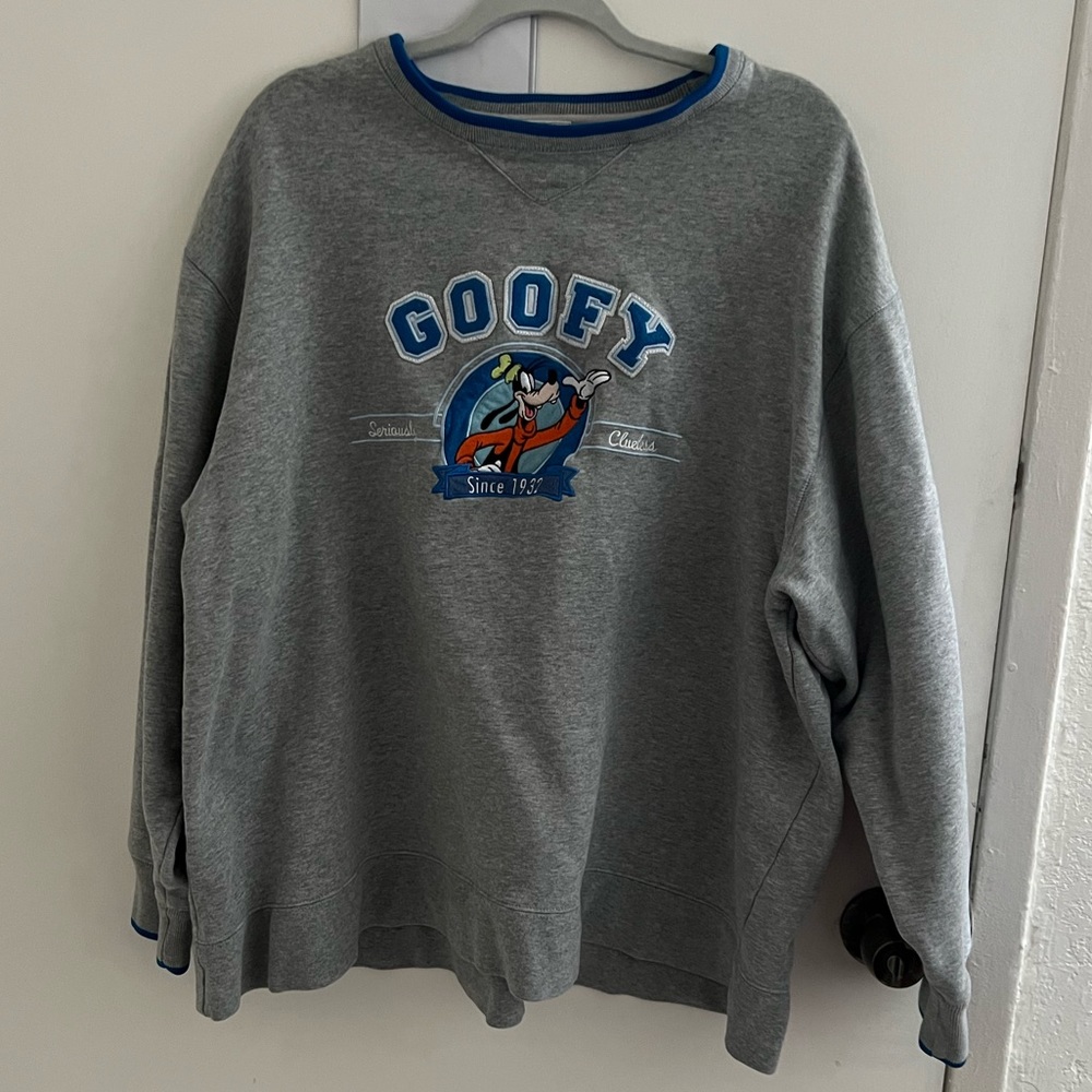 VINTAGE GOOFY CREWNECK SWEATER